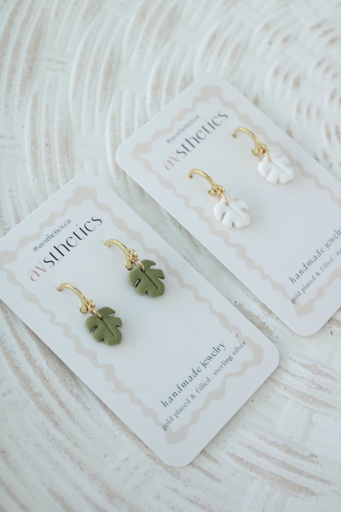 Mini Monstera Huggies